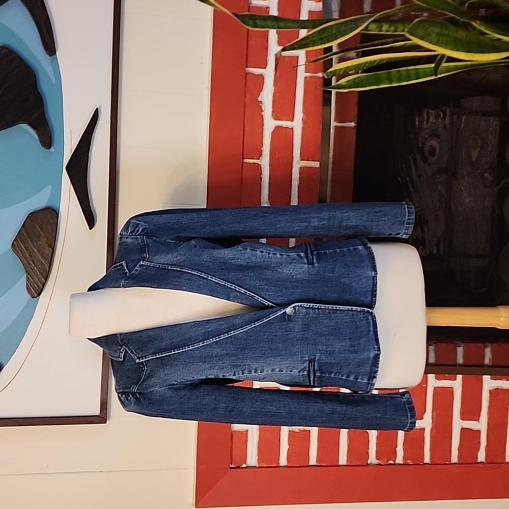 INC demin blazer size Large